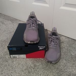 NWT REEBOK Zig Dynamica hld Running Shoes Women